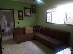 Casa com 3 Quartos à venda, 195m² no Jardim Botânico, Araraquara - Foto 2