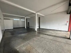 Loja / Salão / Ponto Comercial para alugar, 140m² no Jardim Balneário Meia Ponte, Goiânia - Foto 16