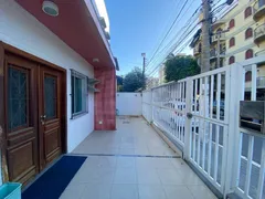 Prédio Inteiro à venda, 240m² no Vila Nova, Cabo Frio - Foto 2