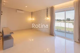 Casa de Condomínio com 4 Quartos à venda, 352m² no Gávea, Uberlândia - Foto 14
