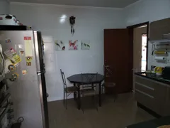 Sobrado com 4 Quartos à venda, 350m² no Jardim Pagliato, Sorocaba - Foto 5