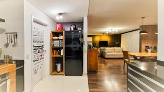 Casa de Condomínio com 3 Quartos à venda, 330m² no Granja Viana, Cotia - Foto 13