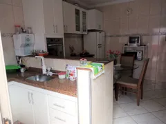 Casa com 5 Quartos à venda, 217m² no Jardim Santo Andre, Santo André - Foto 7