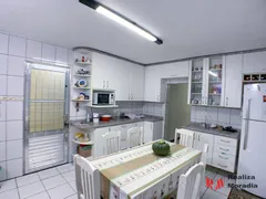 Casa com 5 Quartos à venda, 218m² no Metalúrgicos, Osasco - Foto 9