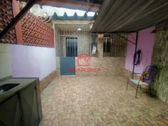 Casa com 2 Quartos para alugar, 80m² no Praça Seca, Rio de Janeiro - Foto 2