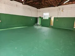 Galpão / Depósito / Armazém para venda ou aluguel, 140m² no Centro, Atibaia - Foto 1