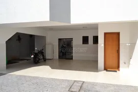 Casa de Condomínio com 4 Quartos à venda, 450m² no Granja Viana, Cotia - Foto 3