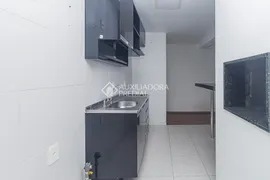 Apartamento com 2 Quartos para alugar, 55m² no Jardim Carvalho, Porto Alegre - Foto 2
