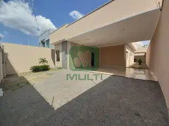 Casa com 3 Quartos para alugar, 200m² no City Uberlândia, Uberlândia - Foto 3