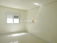 Casa de Condomínio com 5 Quartos à venda, 310m² no Belém Novo, Porto Alegre - Foto 11