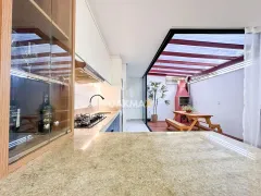 Casa com 3 Quartos à venda, 110m² no Santo Antônio, Joinville - Foto 13