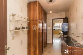 Casa com 4 Quartos à venda, 347m² no Medianeira, Porto Alegre - Foto 36