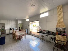 Casa com 3 Quartos à venda, 202m² no Marta Helena, Uberlândia - Foto 15