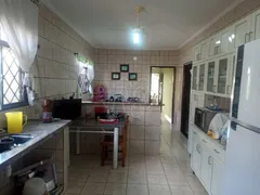 Casa com 3 Quartos à venda, 195m² no Jardim Botânico, Araraquara - Foto 4