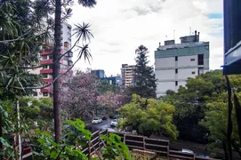 Apartamento com 3 Quartos para alugar, 138m² no Auxiliadora, Porto Alegre - Foto 32
