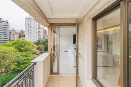 Apartamento com 3 Quartos para alugar, 161m² no Moinhos de Vento, Porto Alegre - Foto 8