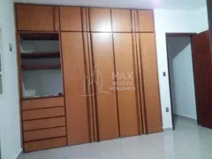 Casa com 3 Quartos à venda, 180m² no Bom Jesus, Uberlândia - Foto 8