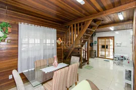 Casa com 4 Quartos à venda, 224m² no Vila Nova, Porto Alegre - Foto 9