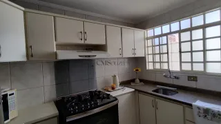 Casa com 3 Quartos para alugar, 222m² no Ipanema, Londrina - Foto 14