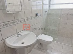 Casa com 4 Quartos para alugar, 130m² no Centro, Bombinhas - Foto 22