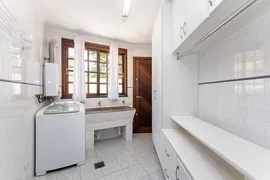 Casa com 3 Quartos à venda, 332m² no Santo Inácio, Curitiba - Foto 33