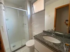 Apartamento com 3 Quartos para alugar, 73m² no Terra Bonita, Londrina - Foto 14
