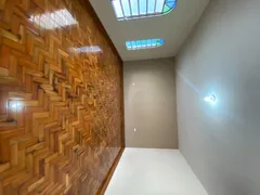 Casa com 3 Quartos à venda, 280m² no Jardim Emília, Jacareí - Foto 3