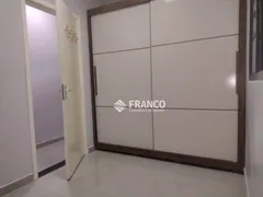 Casa com 3 Quartos à venda, 140m² no Jardim Gurilândia, Taubaté - Foto 8