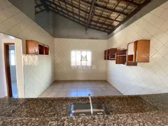 Casa com 3 Quartos à venda, 240m² no Jardim Industrial, Contagem - Foto 9