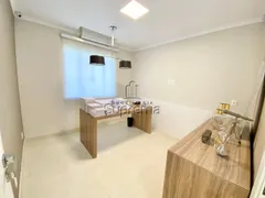 Loja / Salão / Ponto Comercial para alugar, 265m² no Centro, Itajaí - Foto 14