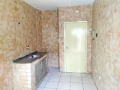 Apartamento com 2 Quartos para alugar, 65m² no Centro, Duque de Caxias - Foto 5