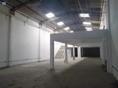 Galpão / Depósito / Armazém para alugar, 550m² no Baeta Neves, São Bernardo do Campo - Foto 1