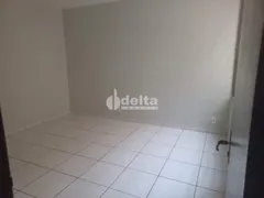 Casa com 3 Quartos à venda, 200m² no Lagoinha, Uberlândia - Foto 4