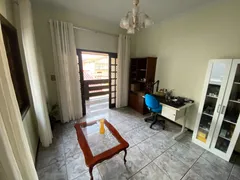 Sobrado com 5 Quartos à venda, 220m² no Iririú, Joinville - Foto 32