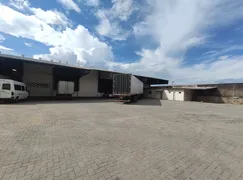 Galpão / Depósito / Armazém para alugar, 1500m² no Setor Empresarial, Goiânia - Foto 4