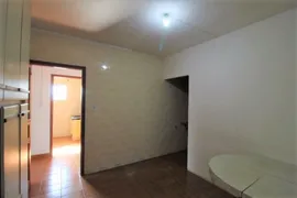 Casa com 2 Quartos para alugar, 275m² no Vila Bocaina, Mauá - Foto 4