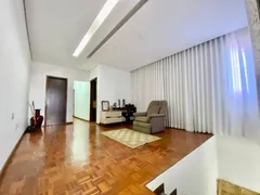 Casa com 3 Quartos à venda, 220m² no Parque Xangri La, Contagem - Foto 5