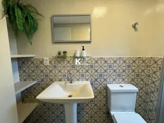 Apartamento com 2 Quartos à venda, 66m² no Coqueiros, Florianópolis - Foto 8