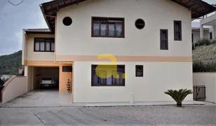 Casa com 3 Quartos à venda, 242m² no Progresso, Blumenau - Foto 1