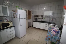 Casa com 3 Quartos à venda, 153m² no Giovani Lunardelli, Londrina - Foto 3