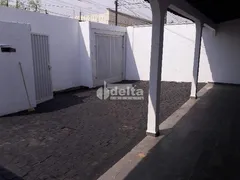 Casa com 3 Quartos à venda, 200m² no Custódio Pereira, Uberlândia - Foto 16