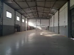 Galpão / Depósito / Armazém para alugar, 600m² no Guaxinduva, Atibaia - Foto 3