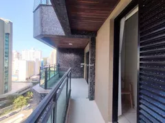 Apartamento com 3 Quartos para alugar, 95m² no Jardim Astúrias, Guarujá - Foto 23