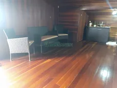 Casa com 3 Quartos para alugar, 495m² no Santa Catarina, Caxias do Sul - Foto 11