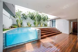 Casa de Condomínio com 4 Quartos à venda, 400m² no São Pedro, Juiz de Fora - Foto 1