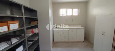 Casa Comercial com 4 Quartos à venda, 250m² no Centro, Uberlândia - Foto 4