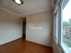 Apartamento com 3 Quartos para alugar, 90m² no Morro do Espelho, São Leopoldo - Foto 13
