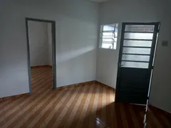 Casa com 1 Quarto para alugar, 50m² no Boa Vista, Belo Horizonte - Foto 6
