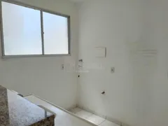 Apartamento com 2 Quartos para alugar, 49m² no Jardim Residencial Lupo II, Araraquara - Foto 8