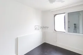 Apartamento com 3 Quartos para alugar, 130m² no Jardim Paulista, São Paulo - Foto 18